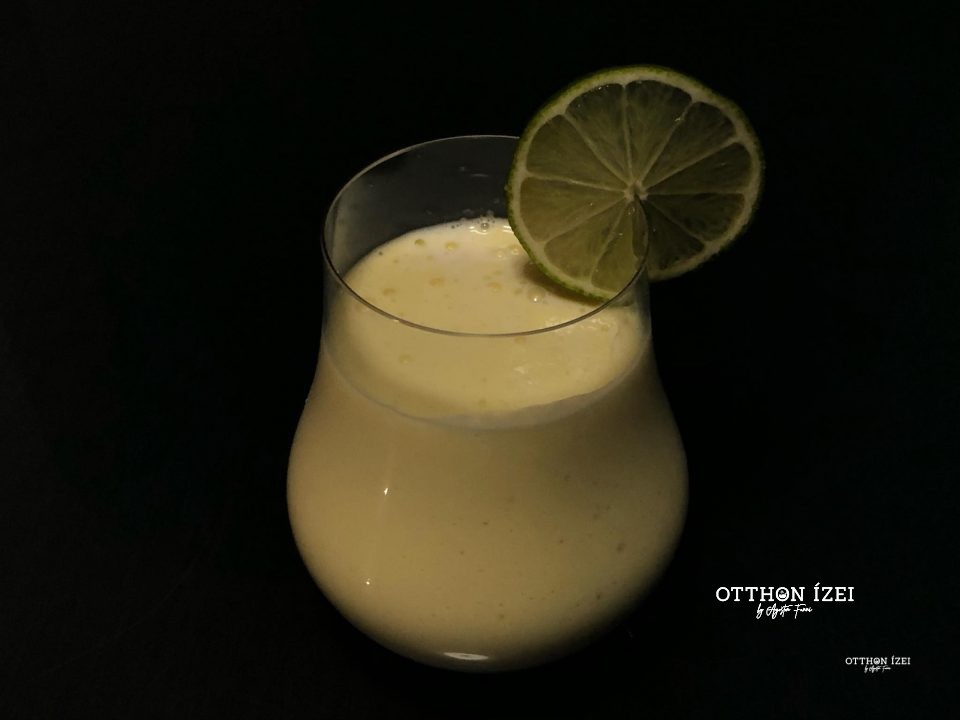 Mangó lassi